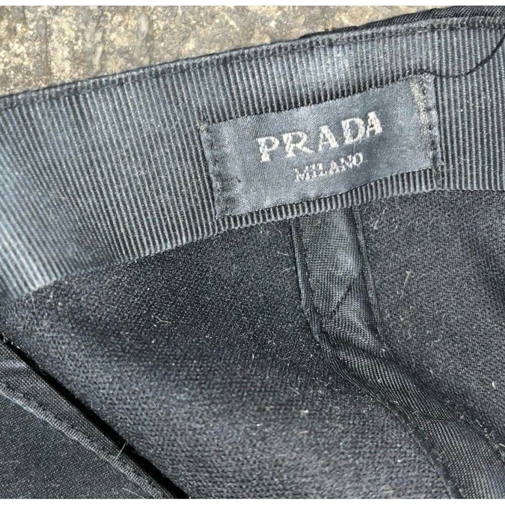 PRADA Milano Black Adjustable Baseball Cap Women's Casual Hat with Logo Accent - Picture 9 of 9
